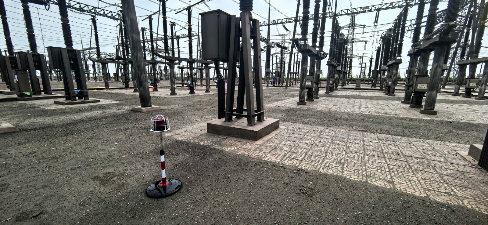 智能電子圍欄.jpg